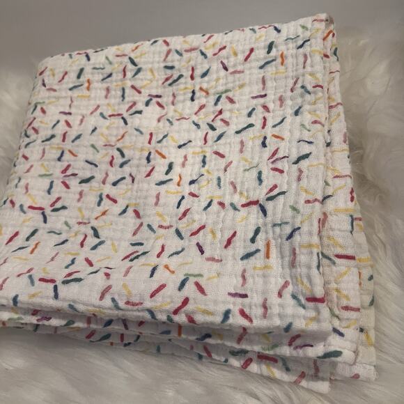 Red Rover Baby Blanket Colorful Sprinkles White Cotton Muslin Swaddle Lovey - Picture 3 of 7